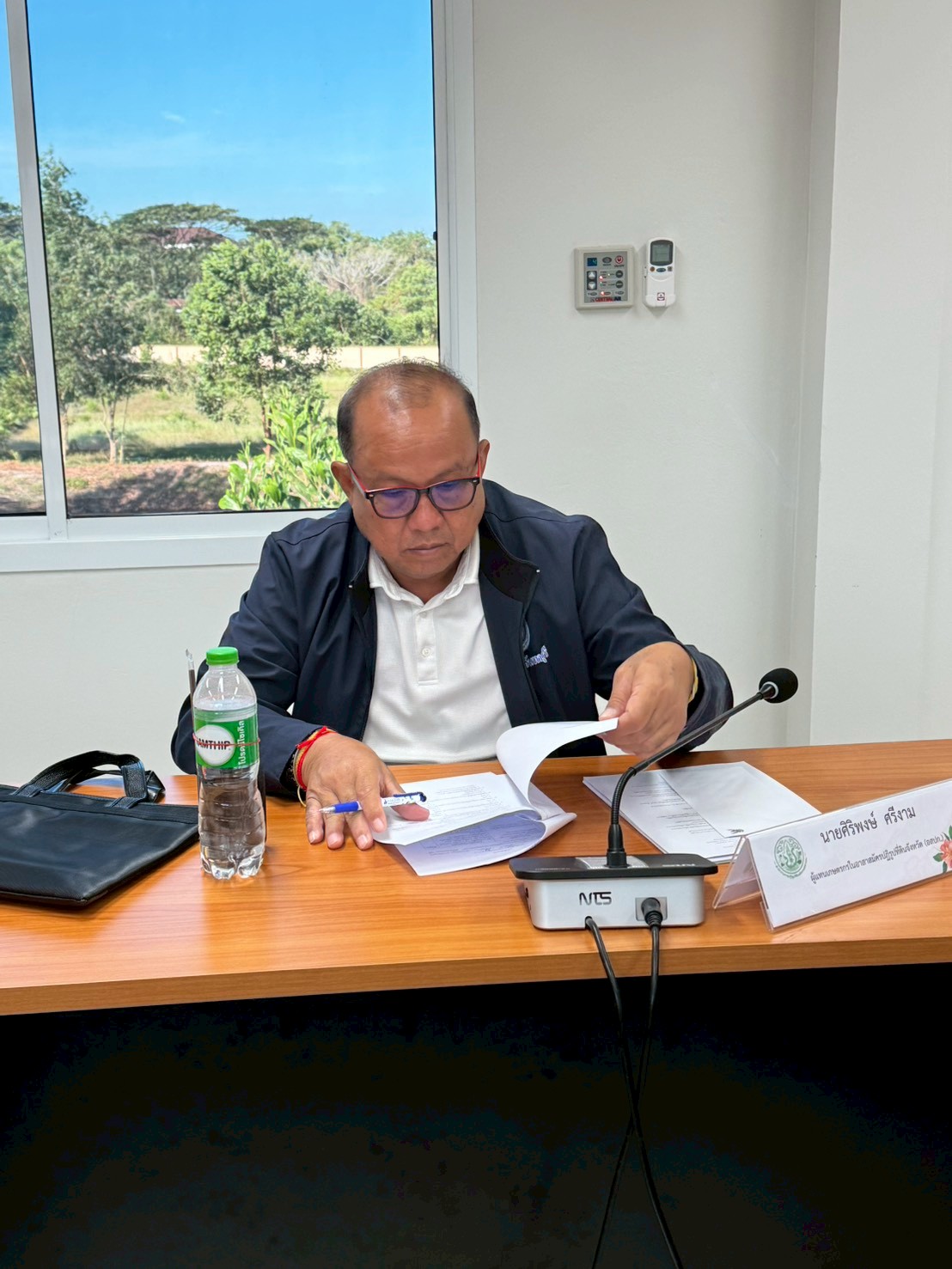 title - ส.ป.ก.จันทบุรี จัด﻿ฝึกอบรมโครงการพัฒนาผู้แทนเกษตรกร กิจกรรมพัฒนาผู้แทนเกษตรกรในเขตปฏิรูปที่ดิน ปีงบประมาณ พ.ศ. 2569 หลักสูตร การเพิ่มทักษะและเพิ่มประสิทธิภาพการดำเนินงานอาสาสมัครปฏิรูปที่ดินเพื่อเกษตรกรรม (อสปก.) โดยจัดฝึกอบรมผ่านทางระบบอิเล็กทรอนิกส์ โปรแกรม Zoom meeting 